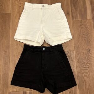 Bundle of two everlane shorts “the cotton twill short”
